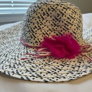 Hat. New in perfect condition, no tags